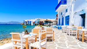 Operațiune de amploare în Salonic și Mykonos: 17 arestări. Droguri și arme confiscate