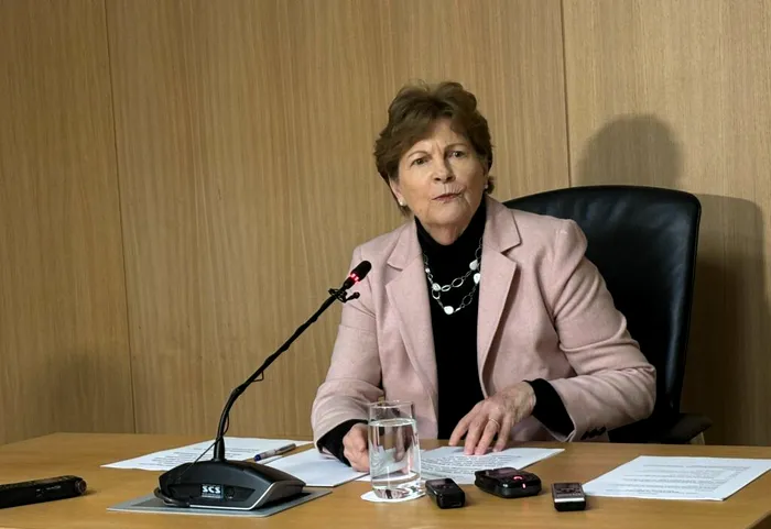 EXTERNE Mai este includerea României în Programul Visa Waiver în discuție? Răspunsul senatoarei SUA Jeanne Shaheen, în vizită la București