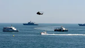 Manifestări dedicate Zilei Marinei, în prezenţa preşedintelui Băsescu