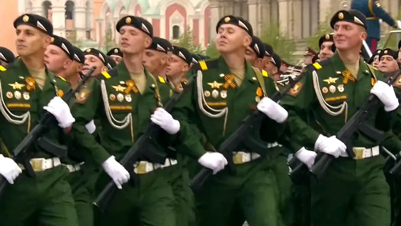 Putin schimbă legea, după ce un cetăţean i-a reclamat că nu se poate înrola liniştit în armată


