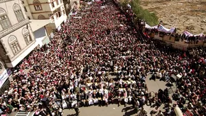 Yemen: Mii de manifestanţi îi cer preşedintelui să renunţe la putere