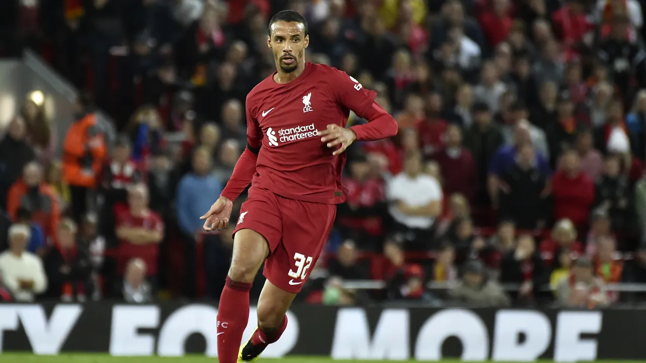 Thiago Alcantara şi Joel Matip vor pleca de la Liverpool