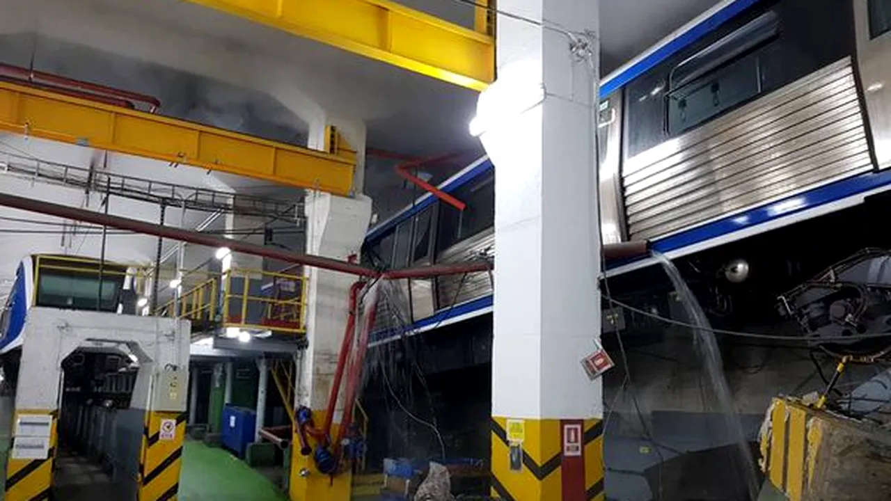 Lider de sindicat: Metroul „zburător”, care a sărit de pe şină în ianuarie, zace şi acum pe pereţii depoului din Berceni | FOTO