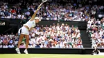 Iga Swiatek începe campania de apărare a trofeului de la Wimbledon cu o victorie în trei seturi