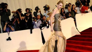 Cum s-au îmbrăcat vedetele la Gala Costume Institute. Care este ţinuta ta preferată? - GALERIE FOTO