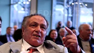 Împăratul romilor de pretutindeni, Iulian Rădulescu, la spital din cauza unor probleme cardiace