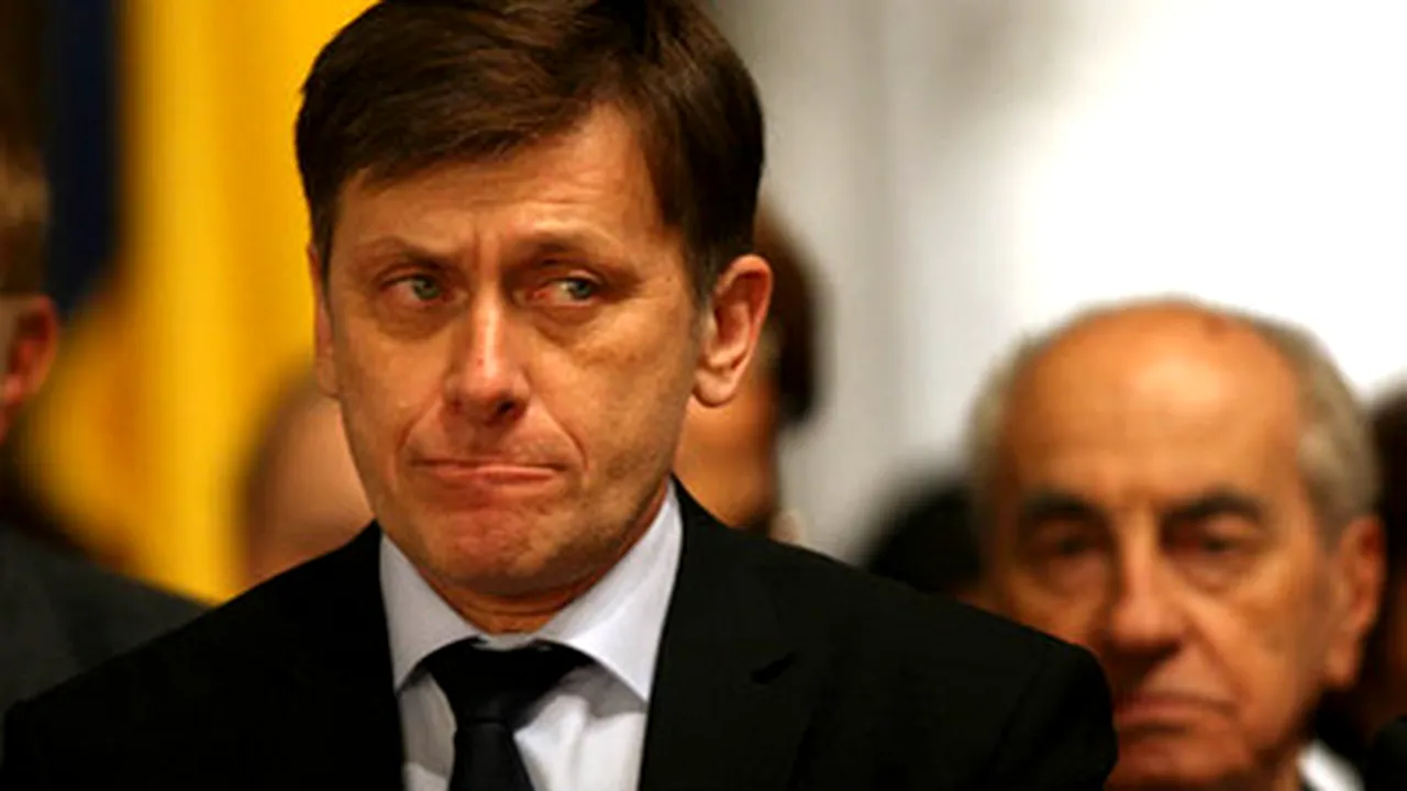 Romanian President Says Country Needs Right-Wing Alliance, Liberals Oppose