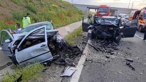 Accident rutier în Constanţa. O tânără de 24 de ani a decedat, alţi doi tineri sunt răniţi 