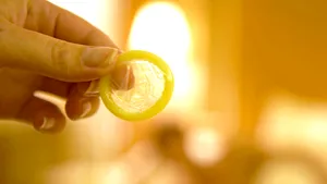 Actorii de filme porno din Los Angeles, obligaţi să folosească prezervativul