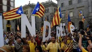 Instanţa constituţională din Spania interzice organizarea referendumului în Catalonia