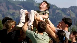 Vaticanul intră în cursa pentru Oscar. Ce poveste spune „Green Lava”