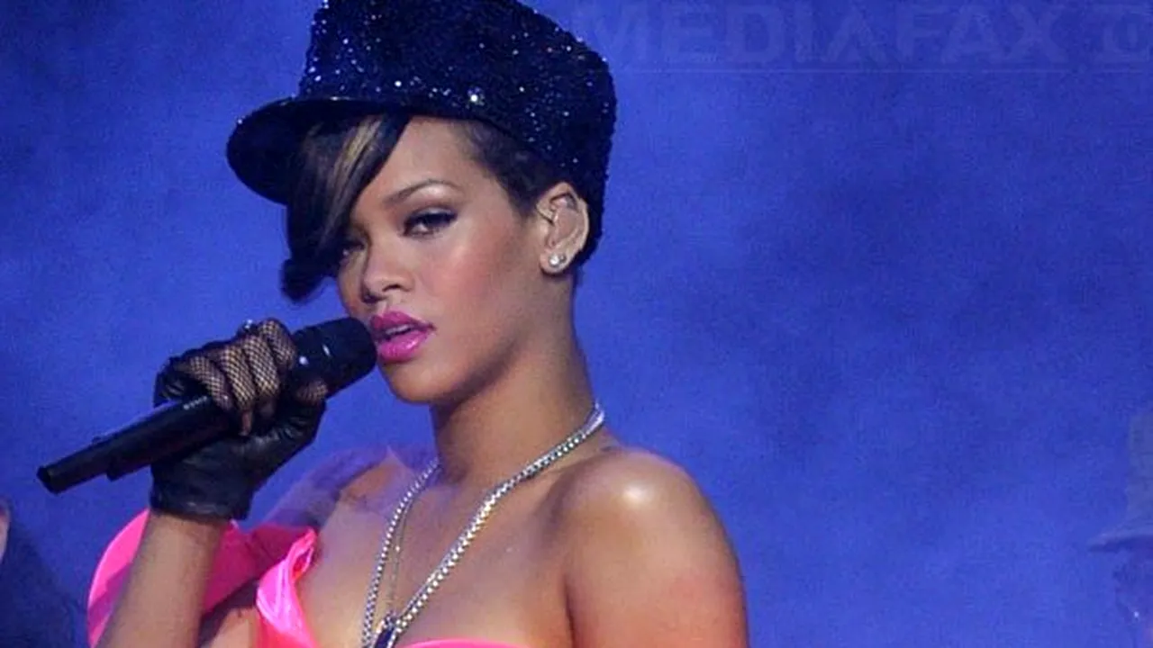 Rihanna, internată într-o clinică americană. Care au fost simptomele resimţite de cântăreaţă - FOTO