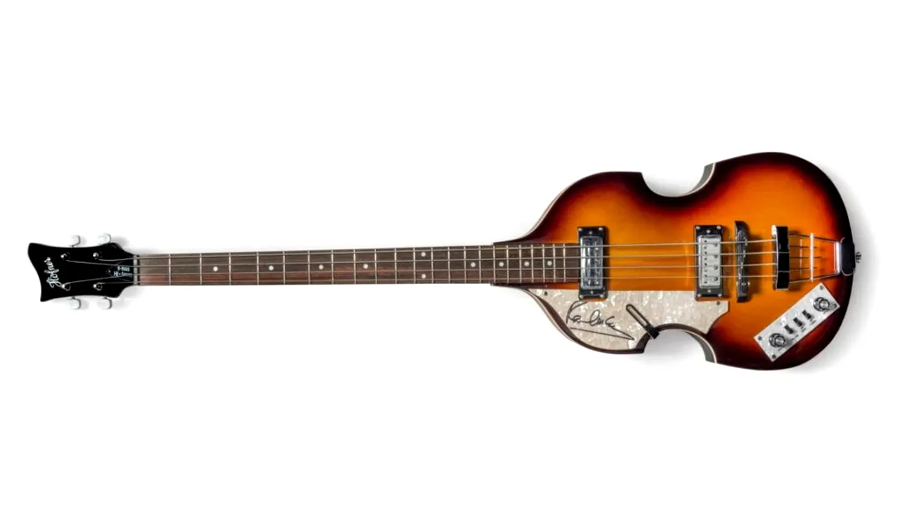 Producătorul german de instrumente muzicale, Höfner, care i-a produs bass-ul lui Paul McCartney, a depus cererea de insolvență