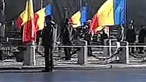 Parada militară de la Arcul de Triumf a durat trei sferturi de oră