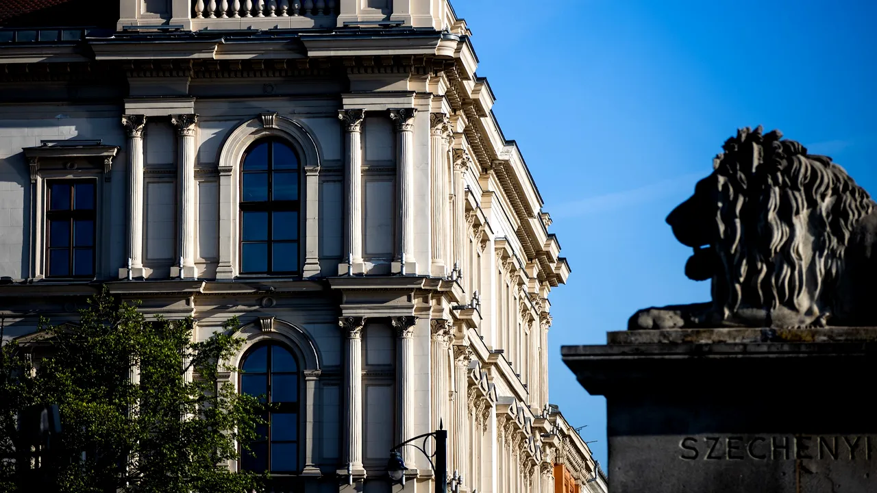 România se retrage din Banca Internaţională de Investiţii, al cărei acţionar principal este Rusia