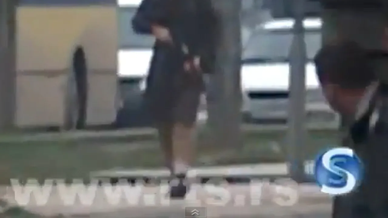 Ambasada SUA din Sarajevo, atacată de un islamist înarmat cu o armă automată - VIDEO
