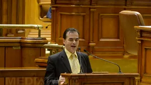 Orban: Cred în nevinovăţia lui Nicolescu. Deşi o facem cu inima grea, votăm pentru cererea justiţiei