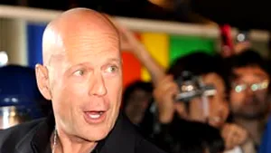 Bruce Willis, în conflict cu paparazzi