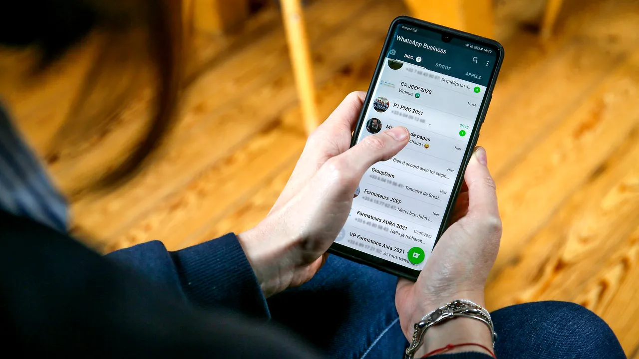 Signal creşte în mare viteză. Aplicaţia, susţinută de Elon Musk, concurează cu WhatsApp şi Telegram