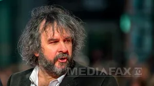 Avionul lui Peter Jackson participă la operaţiunile de căutare a aeronavei din Malaezia 