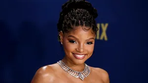 Actrița Halle Bailey, Ariel din „The Little Mermaid”, își acuză fostul iubit de abuz: „Mi-a spart un dinte și mă hărțuiește online”