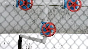 Rusia a promis să reia livrările de gaz marţi dimineaţa