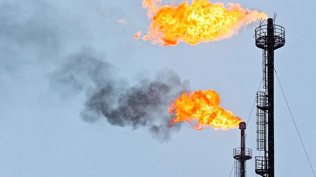În timp ce Europa este afectată de criza energetică, Rusia arde gaz pentru că 