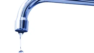 America, în pragul unei crize de apă. Schimbările climatice şi infrastructura învechită ameninţă deja să perturbe aprovizionarea cu apă potabilă