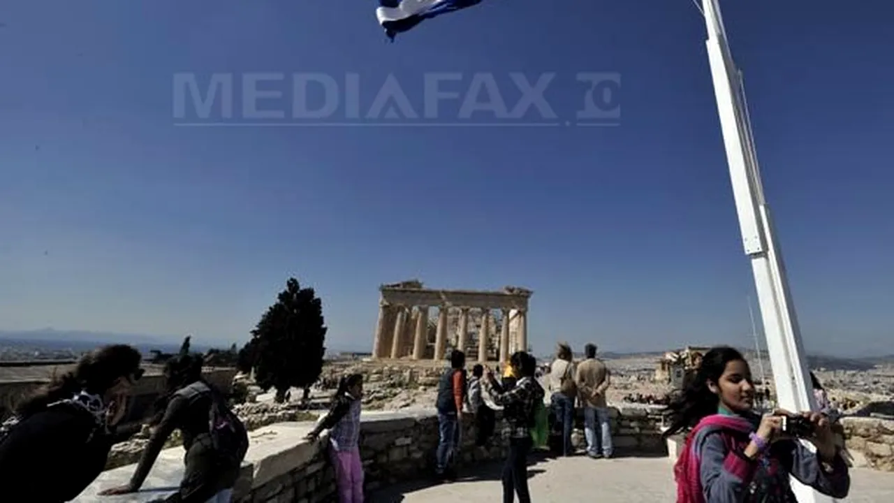 Peste 3.000 de turişti ruşi, abandonaţi în Grecia de agenţia lor de voiaj care a dat faliment