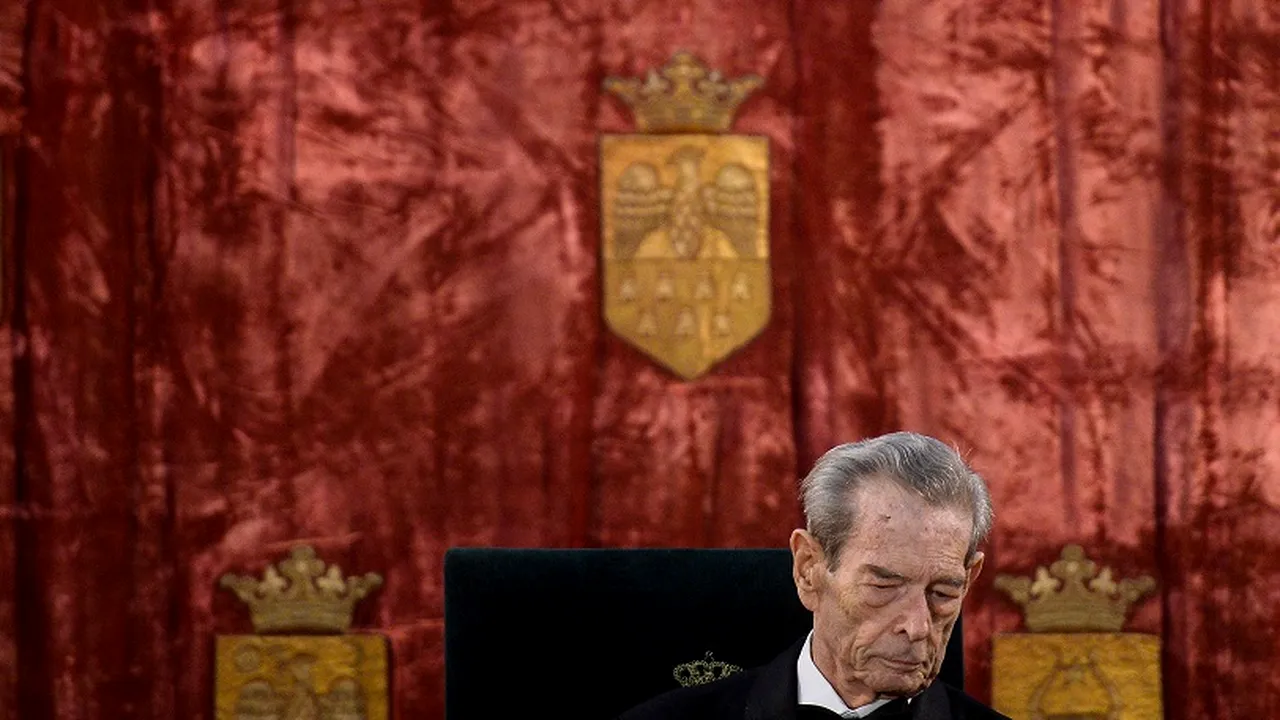 Şeful Casei Majestăţii Sale: Starea Regelui Mihai este foarte precară. Pentru moment, situaţia s-a stabilizat