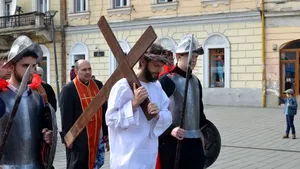 Cluj: Peste 100 de greco-catolici la procesiunea 