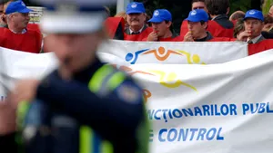 Federaţia Naţională a Sindicatelor din Administraţie amână greva generală