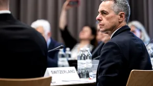 Elveţia nu îngheaţă activele ruseşti la insistenţa Ucrainei. Dreptul la proprietate este inviolabil