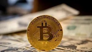 Bitcoinul se poate îndrepta spre 100.000 de dolari până la sfârşitul anului dacă reglementările din Statele Unite continuă să fie favorabile