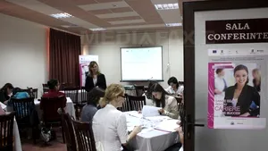 Craiova: Zeci de femei de carieră, la seminarii ale proiectului 
