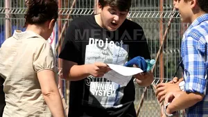 Ministerul Educaţiei constată diferenţe importante, în mai multe judeţe, între notele din gimnaziu şi cele de la Evaluarea Naţională