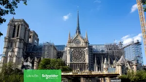 Schneider Electric a contribuit la restaurarea Catedralei Notre Dame din Paris
