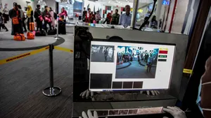 Noul tip de coronavirus din China: Bilanţul morţilor a crescut la 16, iar oraşul Wuhan a fost închis. Reacţia OMS