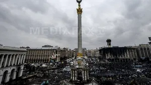 Un fost ministru şi fostul procuror general, daţi în căutare în Ucraina - presă