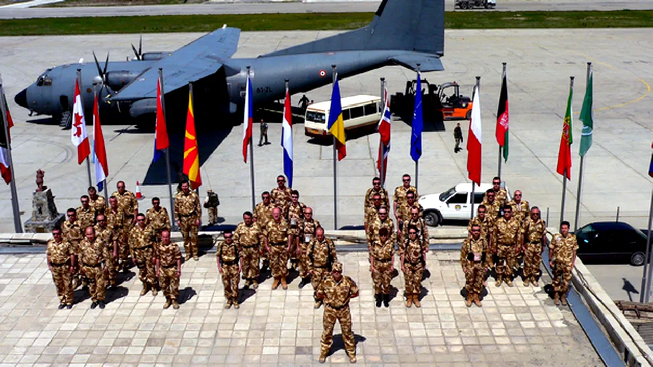 Forţele Aeriene Române au preluat comanda Aeroportului Internaţional din Kabul