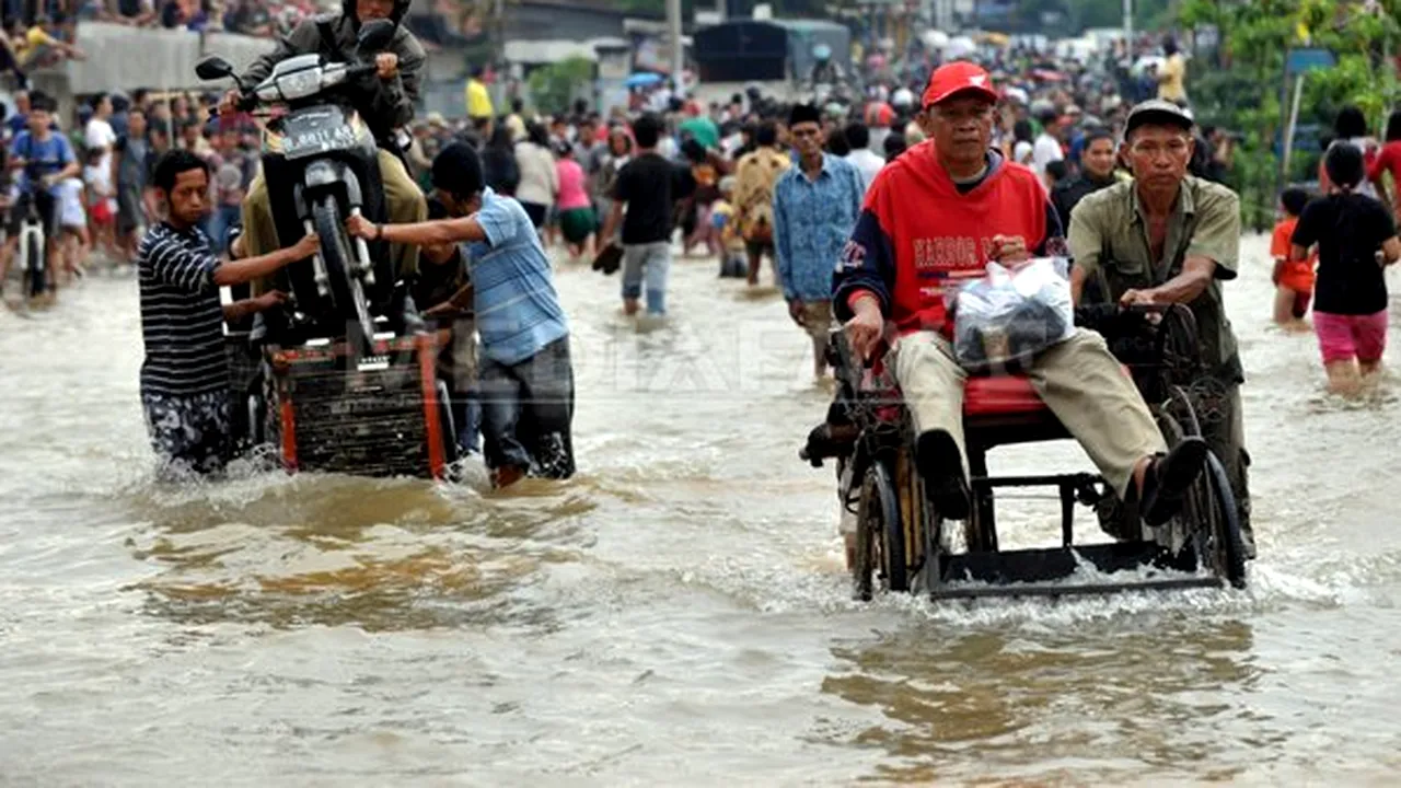 EMOŢIONANT: O adolescentă indoneziană îşi regăseşte familia după şapte ani de la tsunami