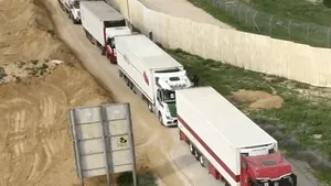 O navă cu ajutoare umanitare a fost lovită de drone în drum spre Gaza