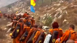 Încetarea focului cu Thailanda celebrată de sute de călugări budiști din Cambodgia