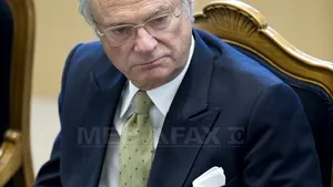 Regele Suediei ar fi mers la cluburi de striptease şi ar fi avut contacte cu criminalitatea organizată. Cum se apără monarhul