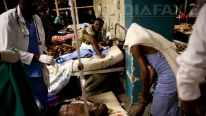 Atentatele din Uganda, soldate cu moartea a cel puţin 74 de persoane
