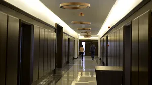 Proiect CGMB: O nouă direcţie înfiinţată de Primăria Capitalei, care va asigura respectarea legii de către funcţionari