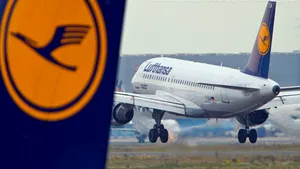 Trafic aerian perturbat din  cauza ceţii la Sibiu: Două curse Lufthansa, anulate