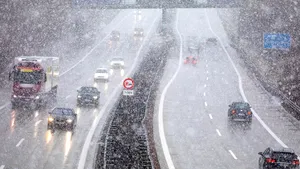 Furtunile de zăpadă şi temperaturile scăzute, în atenţia călătorilor români din Slovenia. Avertisment MAE valabil începând de marţi 