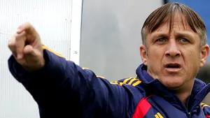 Săndoi: Atmosfera de la naţionala de tineret este foarte bună