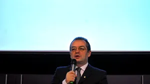 Boc: România riscă să fie sancţionată pentru deficit excesiv, în aprilie